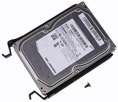 Крепление накопителей