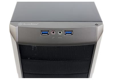 SilverStone SST-RL01, органы управления и внешние порты