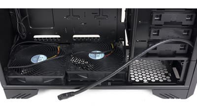 SilverStone SST-RV03, нижние вентиляторы