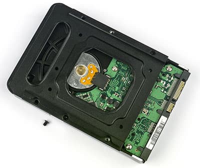 Крепление накопителей