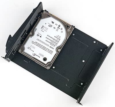 Корпус Thermaltake Core X2, Диск в кронштейне