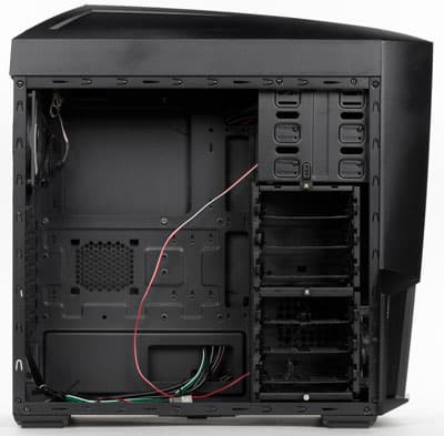 Вид на шасси слева