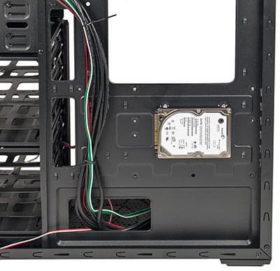 Крепление накопителей