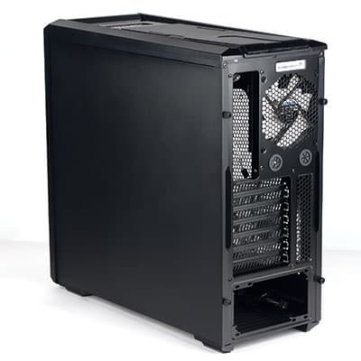 Zalman Z9 Plus: вид сзади