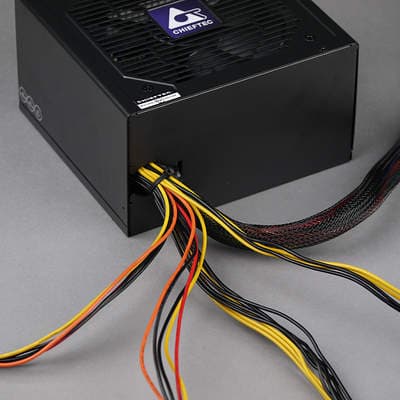 Провода и разъемы блока питания Chieftec CPS-750S