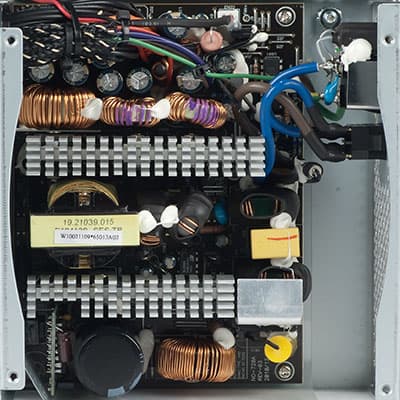 Вид платы блока питания Chieftec CTB-650S