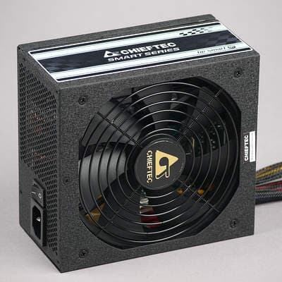 Внешний вид блока питания Chieftec GPS-750C