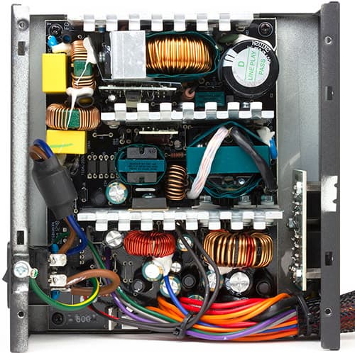 Вид платы блока питания Corsair CX600M (CP-9020060-EU)