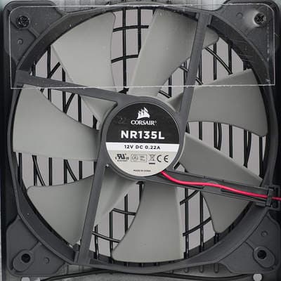 Вентилятор блока питания Corsair RM550x
