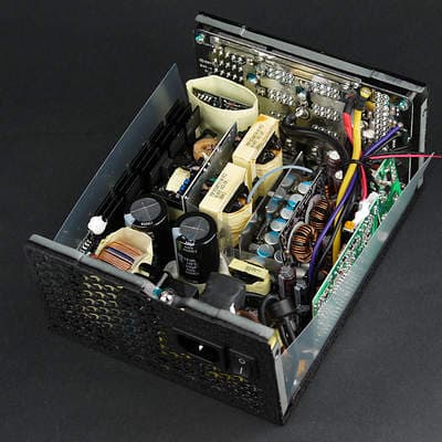 Вид платы блока питания FSP Aurum PT 850 (PT850FM)