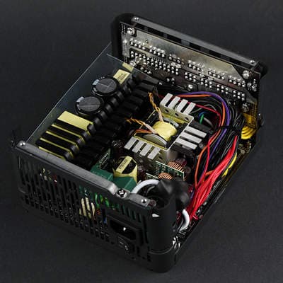 Вид платы блока питания Thermaltake Toughpower Grand Platinum 850 (TPG-0850F-P)