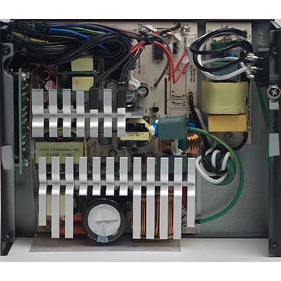 Вид платы блока питания Zalman ZM650-XG