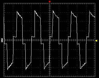форма сигнала ИБП Krauler iMAG-700 при работе на нагрузку 150 Вт