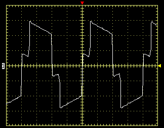 форма сигнала ИБП Krauler Gyper GPR-650 при работе на нагрузку 175 Вт