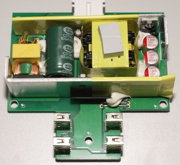 Док-станция для зарядки мобильных устройств Gelid Zentree