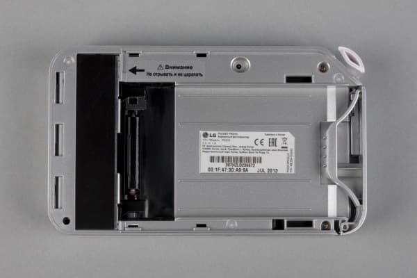 Дизайн принтера LG Pocket Photo PD233