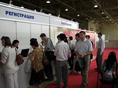 Процесс регистрации в первый же час работы пошел очень активно