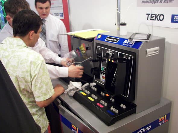 Станция по очистке, заправке и восстановлению струйных картриджей