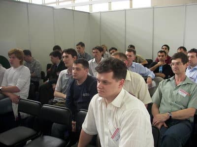 Дружеские и строгие варианты проведения занятий находили свою целевую аудиторию