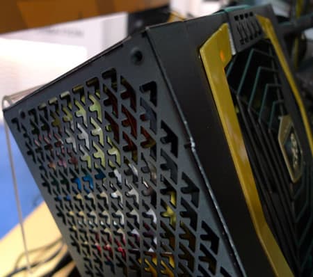 Computex 2011: блоки питания FSP AURUM