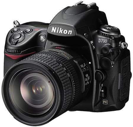 Камеры D700 и D300s покидают ассортимент Nikon