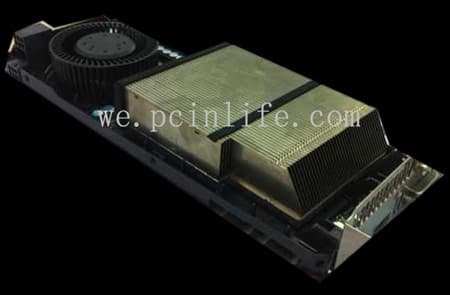 Появились новые изображения референсной 3D-карты на GPU GK104