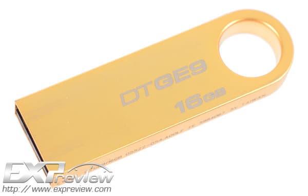 Флэшки Kingston Data Traveller GE9 покрыты чистым золотом, но не блещут высокой скоростью