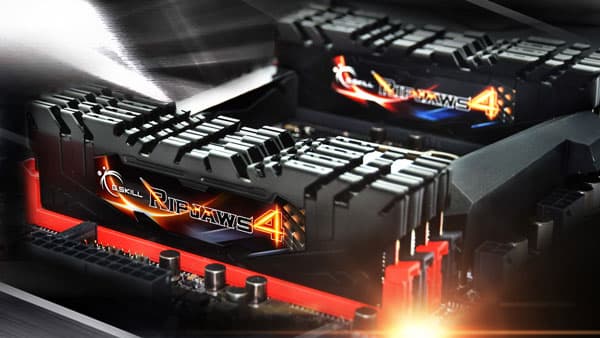 В набор G.Skill Ripjaws 4 DDR4-2800 суммарным объемом 128 ГБ входит восемь модулей памяти
