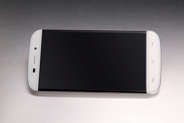 Смартфон Doogee Y100X получит старую платформу