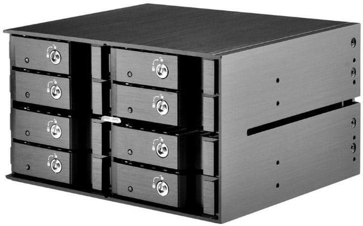 Корзины SilverStone FS202, FS208 и FS212 изготовлены из алюминиевого сплава