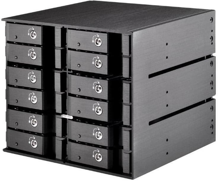 Корзины SilverStone FS202, FS208 и FS212 изготовлены из алюминиевого сплава