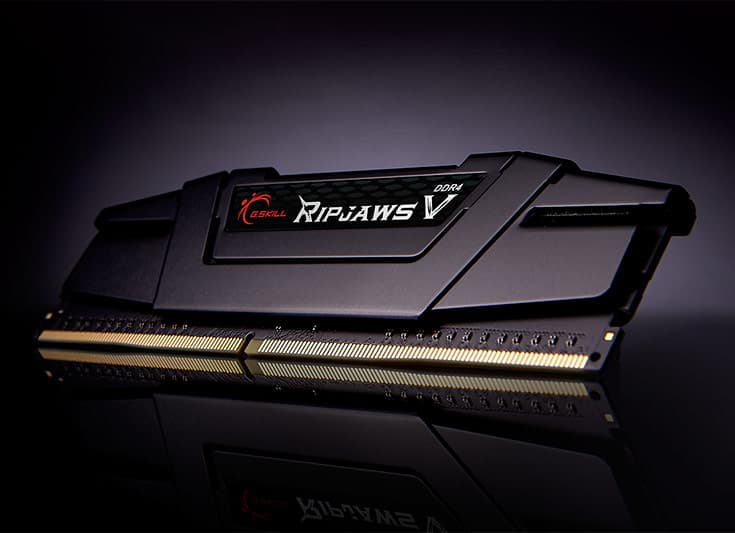 Производитель отмечает использование микросхем памяти производства Samsung и поддержку профилей Intel XMP 2.0