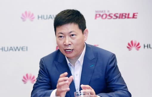 Основными конкурентами Huawei выступают китайские компании Lenovo Group и ZTE