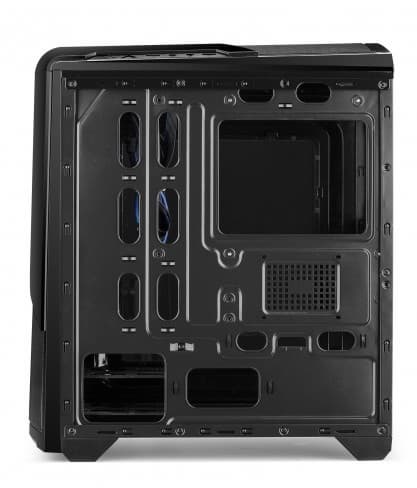 В корпусе X2 Products NexTyde предусмотрена установка четырех вентиляторов типоразмера 120 мм