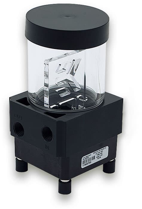 Емкость для охлаждающей жидкости изготовлена из пластика ABS и акрилового пластика