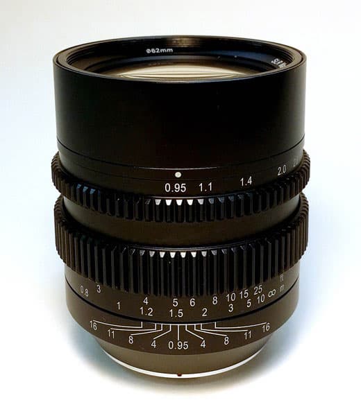 Объектив SLR Magic HyperPrime CINE 50mm T0.95 предназначен для камер системы Micro Four Thirds