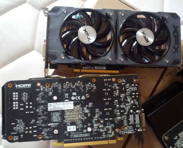 3D-карты XFX Radeon R9 380 и R7 360 внешне очень похожи, поскольку в них используется одна и та же система охлаждения