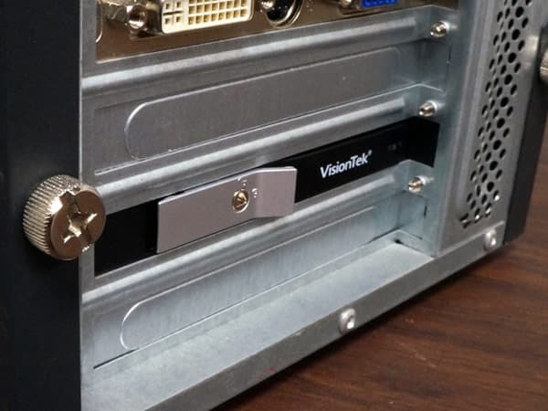 Конструкция VisionTek DriveXpander рассчитана на накопители типоразмера 2,5 дюйма