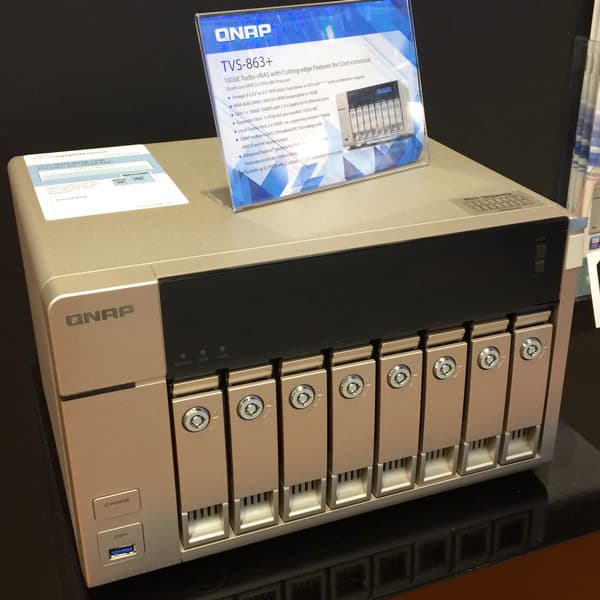 Сетевые хранилища серии QNAP TVS-x63+ предложены в золотистом варианте цветового оформления