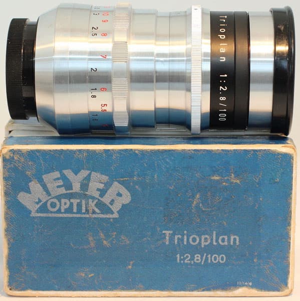 По предварительным данным, объектив будет стоить 1400 евро