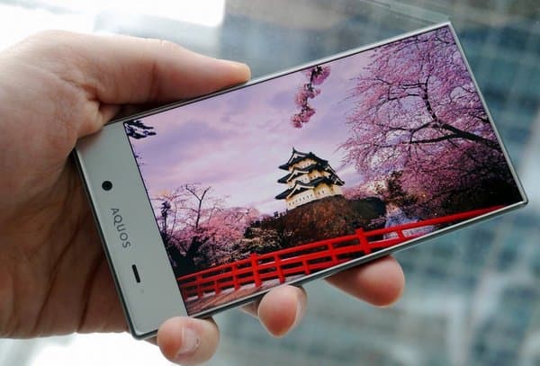 Sharp Aquos Crystal Индонезия
