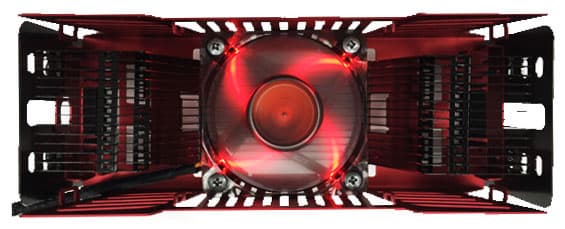 Система охлаждения GeIL Cyclone 3 имеет два универсальных регулируемых крепления