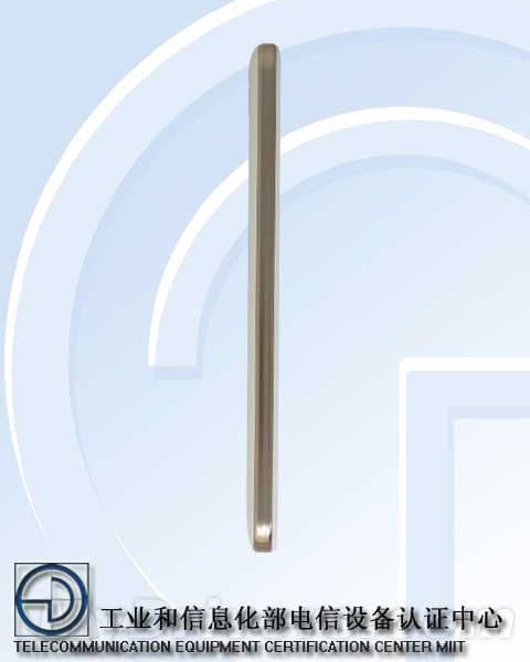 К достоинствам смартфона Huawei Honor SCL-AL00 можно отнести поддержку двух карточек SIM и сетей 4G LTE