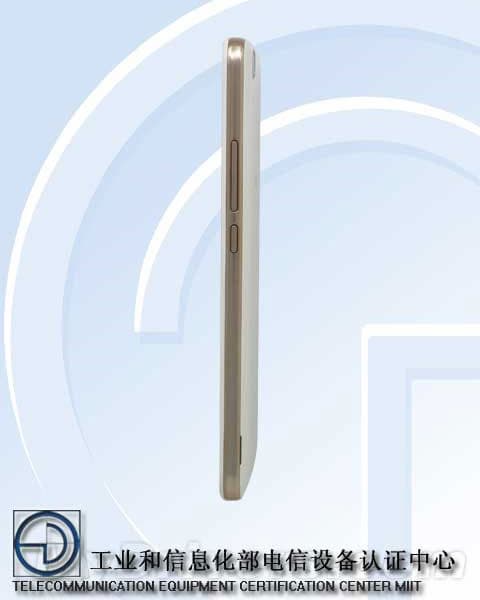 К достоинствам смартфона Huawei Honor SCL-AL00 можно отнести поддержку двух карточек SIM и сетей 4G LTE