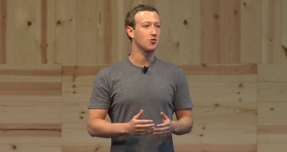 Цукерберг добавил, что далеко не все моменты нашей жизни, которые остаются отмеченными в ленте Facebook, полны радости и счастья