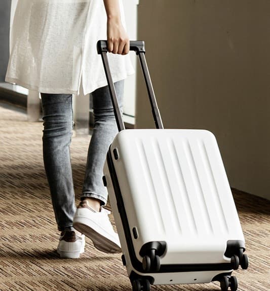 Xiaomi представила чемодан Mi Trolley