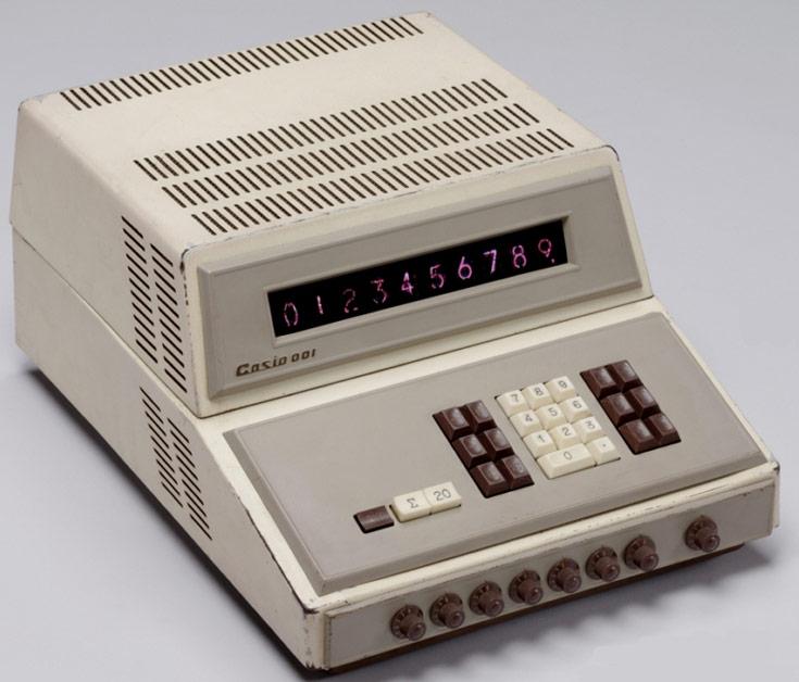 Продажи Casio S100 начнутся 30 сентября