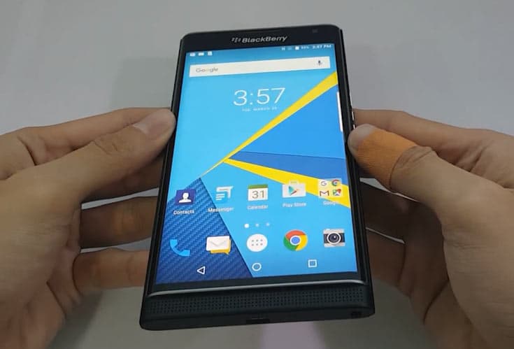 Внешних отличий немного, но новая версия добавляет такие особенности, как Doze, App Standby и упрощенную работу с разрешениями