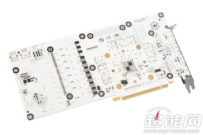 На плате Galaxy GTX 1060 HOF установлено два разъема дополнительного питания