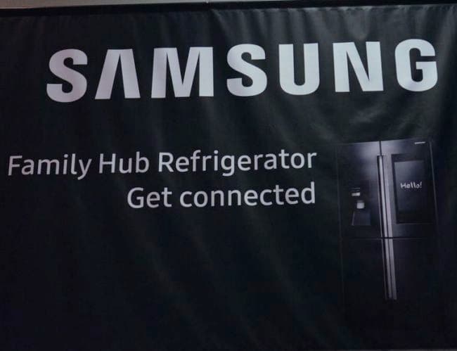 Samsung покажет на CES 2016 холодильник с огромным сенсорным дисплеем